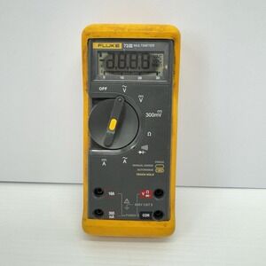 Fluke 73-III Electric Handheld Digital Multimeter **Leads Not Included** READ